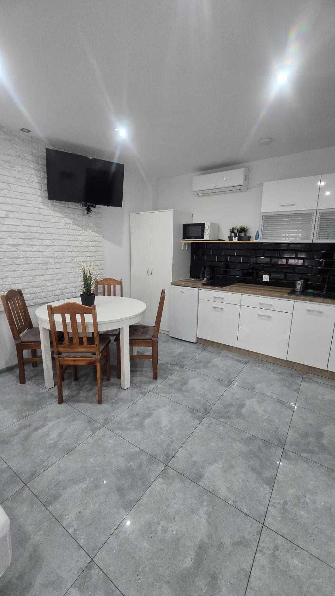 Country House - Apartamenty Blisko Energylandii Spytkowice  Exteriér fotografie